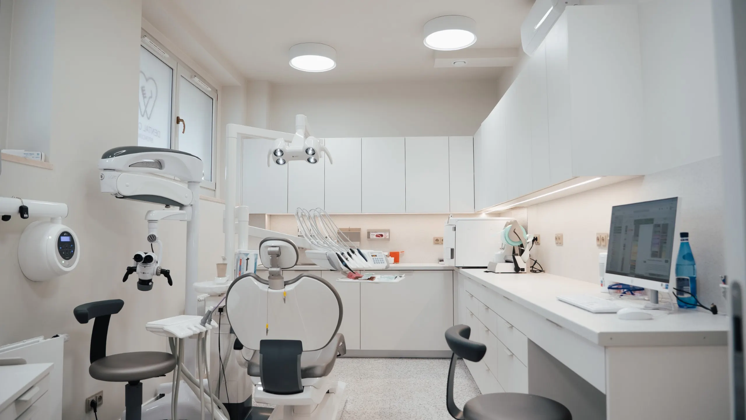 Kompleksowe wyposażenie gabinetu DentalCare Spokojna