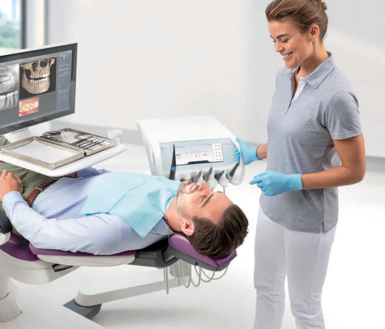 Dentsply Sirona AXANO: Praca w pozycji stojącej
